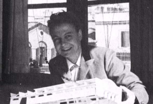 Elena Luzzatto prima donna laureata in architettura in Italia